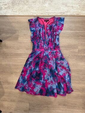 Banana Republic Pink & Blue Floral Button-Front Top